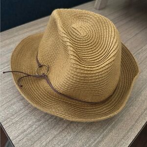Goldcoast sunwear hat